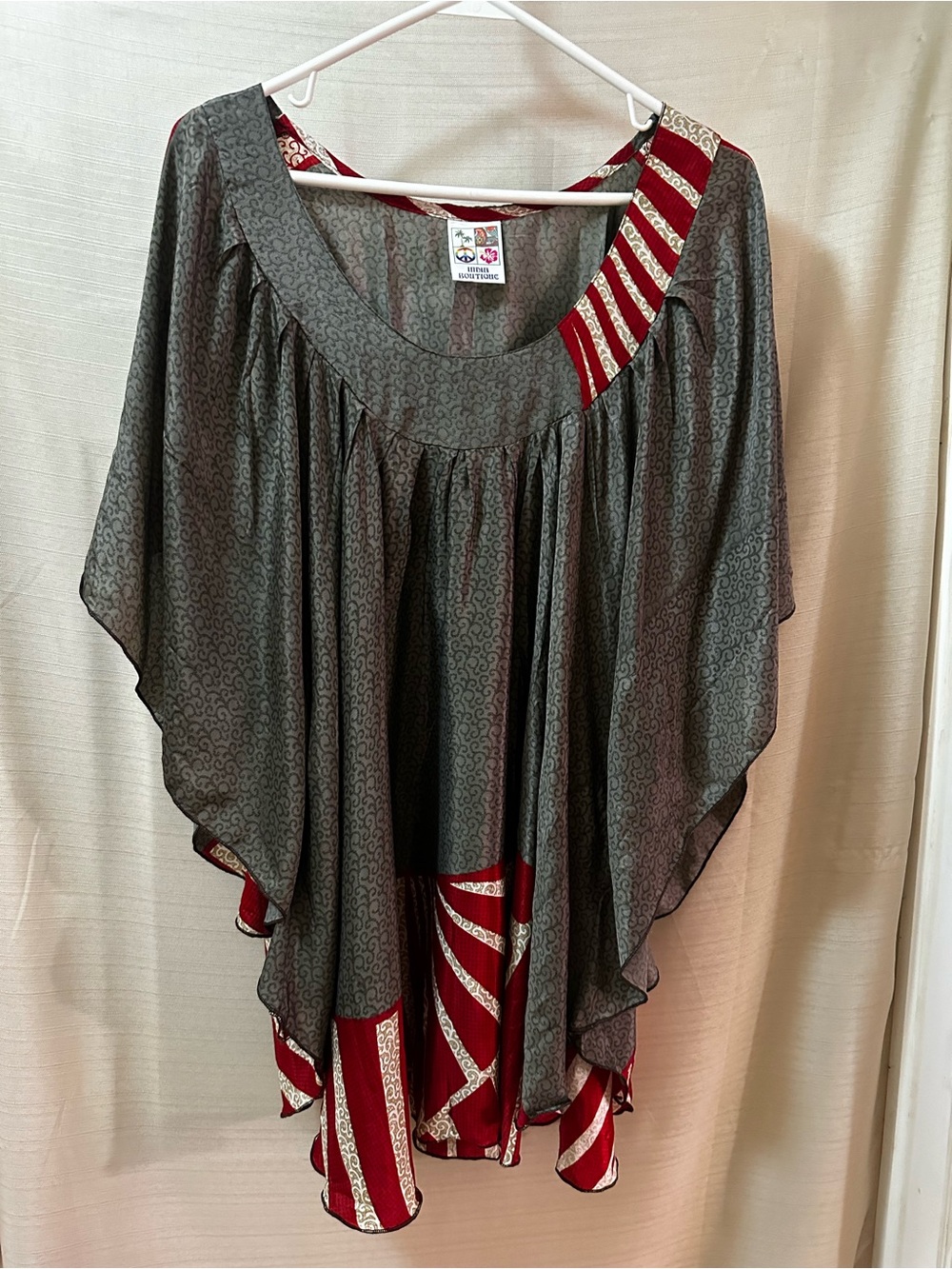 India Boutique Boho Batwing Tunic Top Oversized Flowy Abstract Print Blouse Y2K
